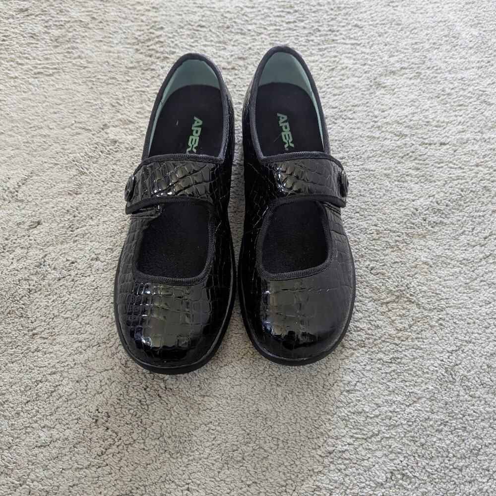 Apex Orthopedic Patent Leather Snakeskin Mary Janes, 9